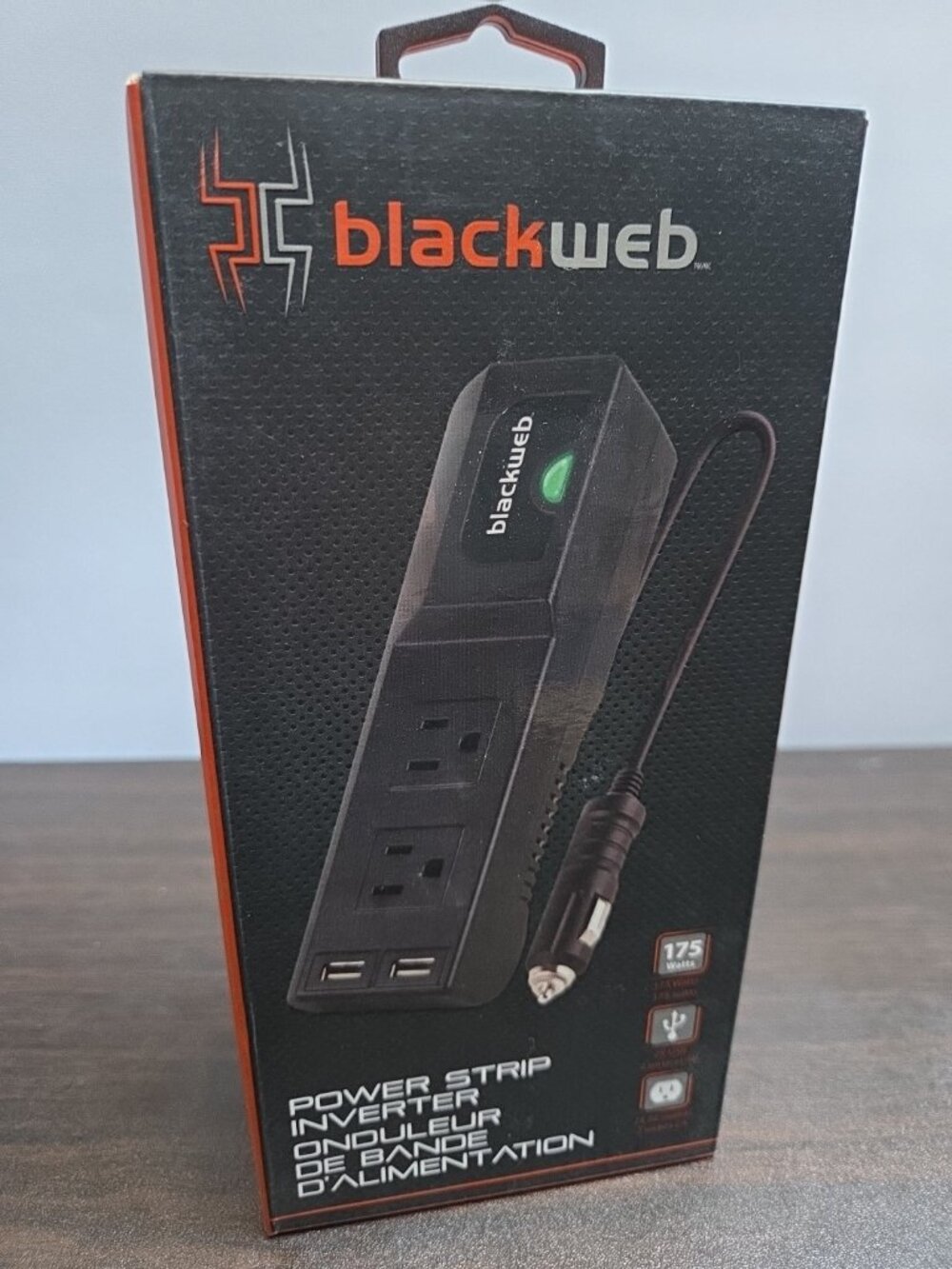 Blackweb BWA18H0021C 175 Watts Power Strip Inverter for Car Brand New